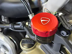 Used 2021 Ducati Streetfighter V4 S Red - Interior and Exterior details 7