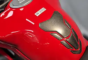 Used 2021 Ducati Streetfighter V4S S - Interior and Exterior details 9