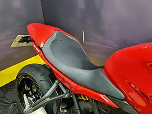 Used 2021 Ducati Supersport 950 Standard Red - Interior and Exterior details 14