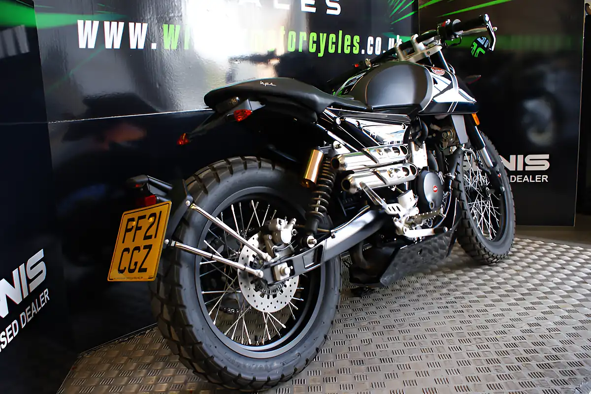 Used 2021 Fb Mondial HPS300 Black - Interior and Exterior details 14