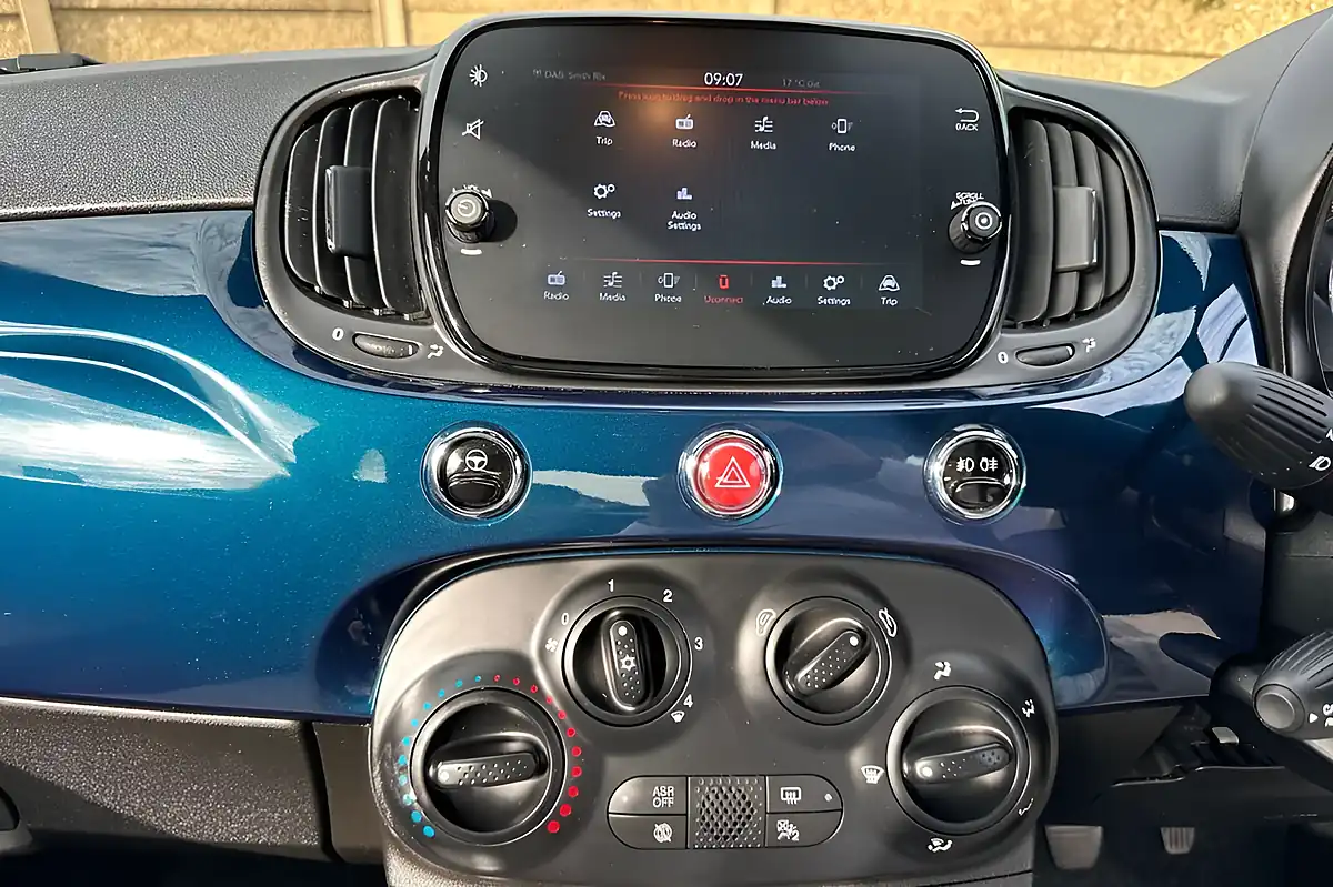 Used 2021 Fiat 500 Dolcevita Blue - Interior and Exterior details 12