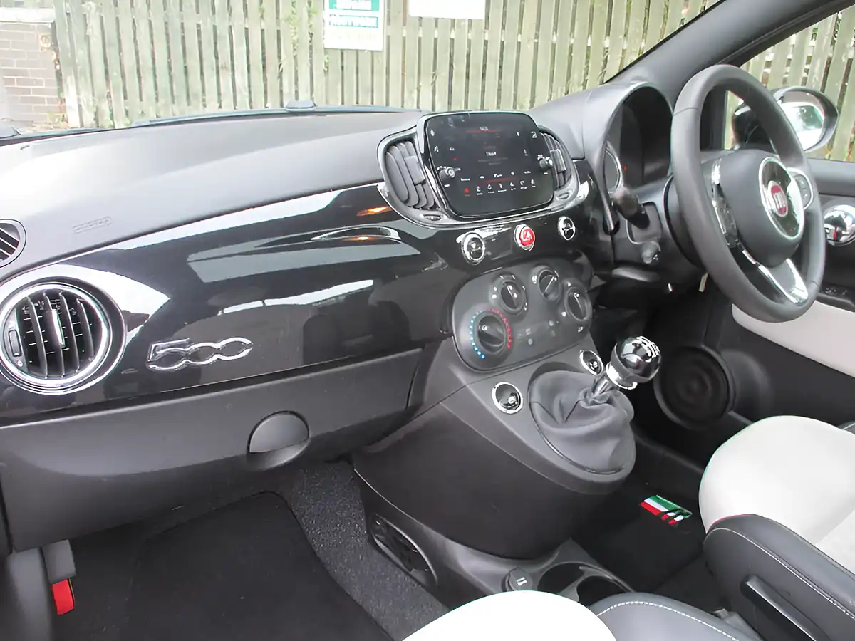 Used 2021 Fiat 500 Dolcevita Crossover Black - Interior and Exterior details 15