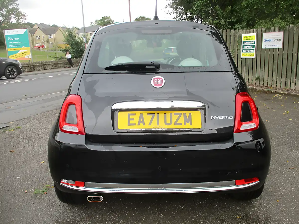 Used 2021 Fiat 500 Dolcevita Crossover Black - Interior and Exterior details 6