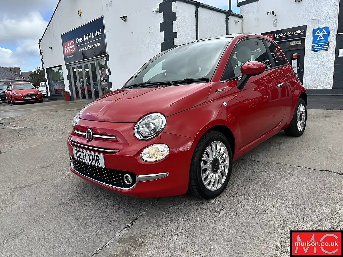 Used 2021 Fiat 500 Dolcevita Pasodoble Red - Interior and Exterior details 3