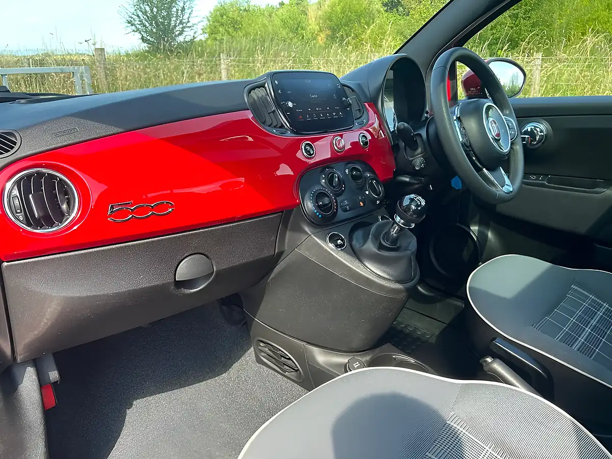 Used 2021 Fiat 500 Lounge Red - Interior and Exterior details 17