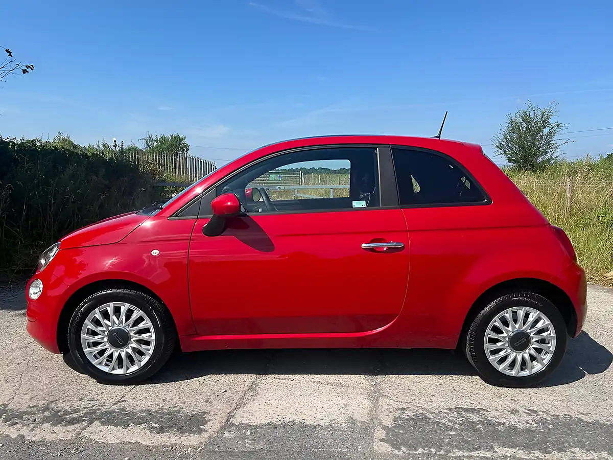 Used 2021 Fiat 500 Lounge Red - Interior and Exterior details 5
