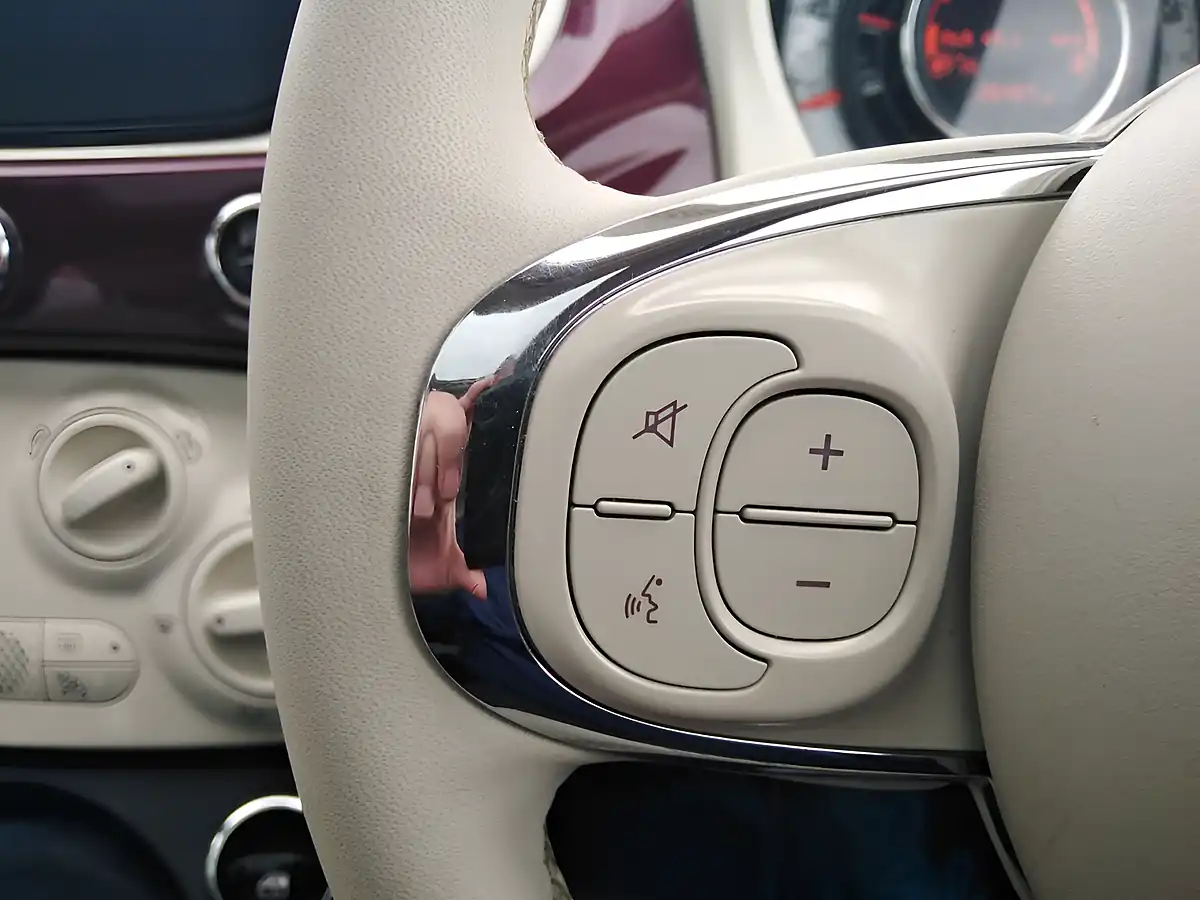 Used 2021 Fiat 500 Lounge Red - Interior and Exterior details 19