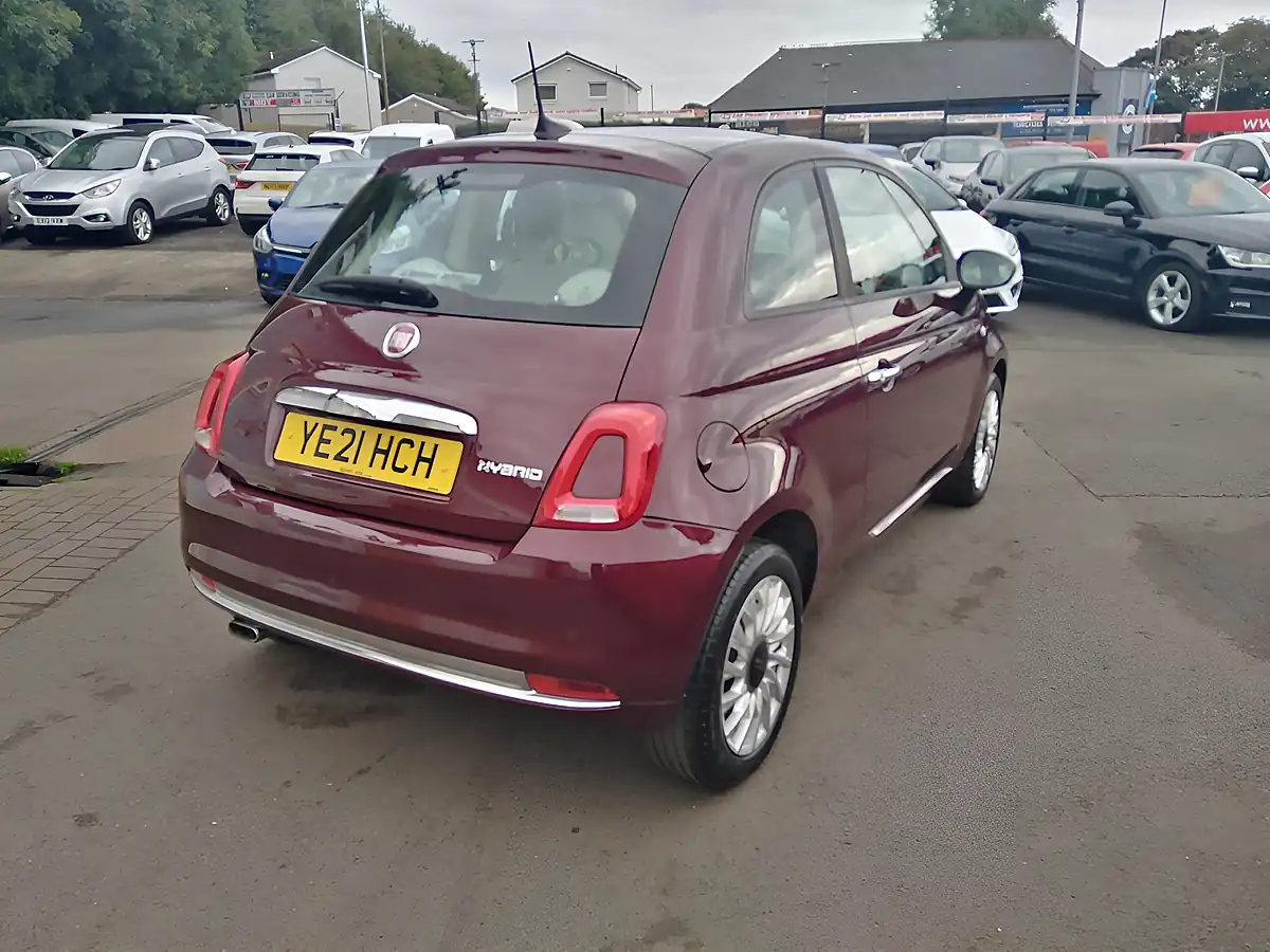 Used 2021 Fiat 500 Lounge Red - Interior and Exterior details 5