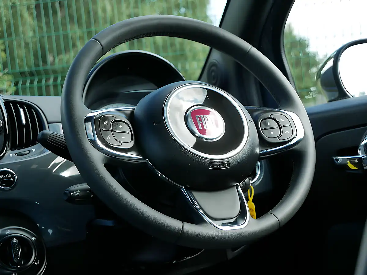 Used 2021 Fiat 500 Lounge Tech House Grey - Interior and Exterior details 11
