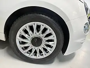 Used 2021 Fiat 500 Lounge White - Interior and Exterior details 7