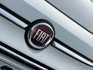 Used 2021 Fiat 500 Lounge White - Interior and Exterior details 6