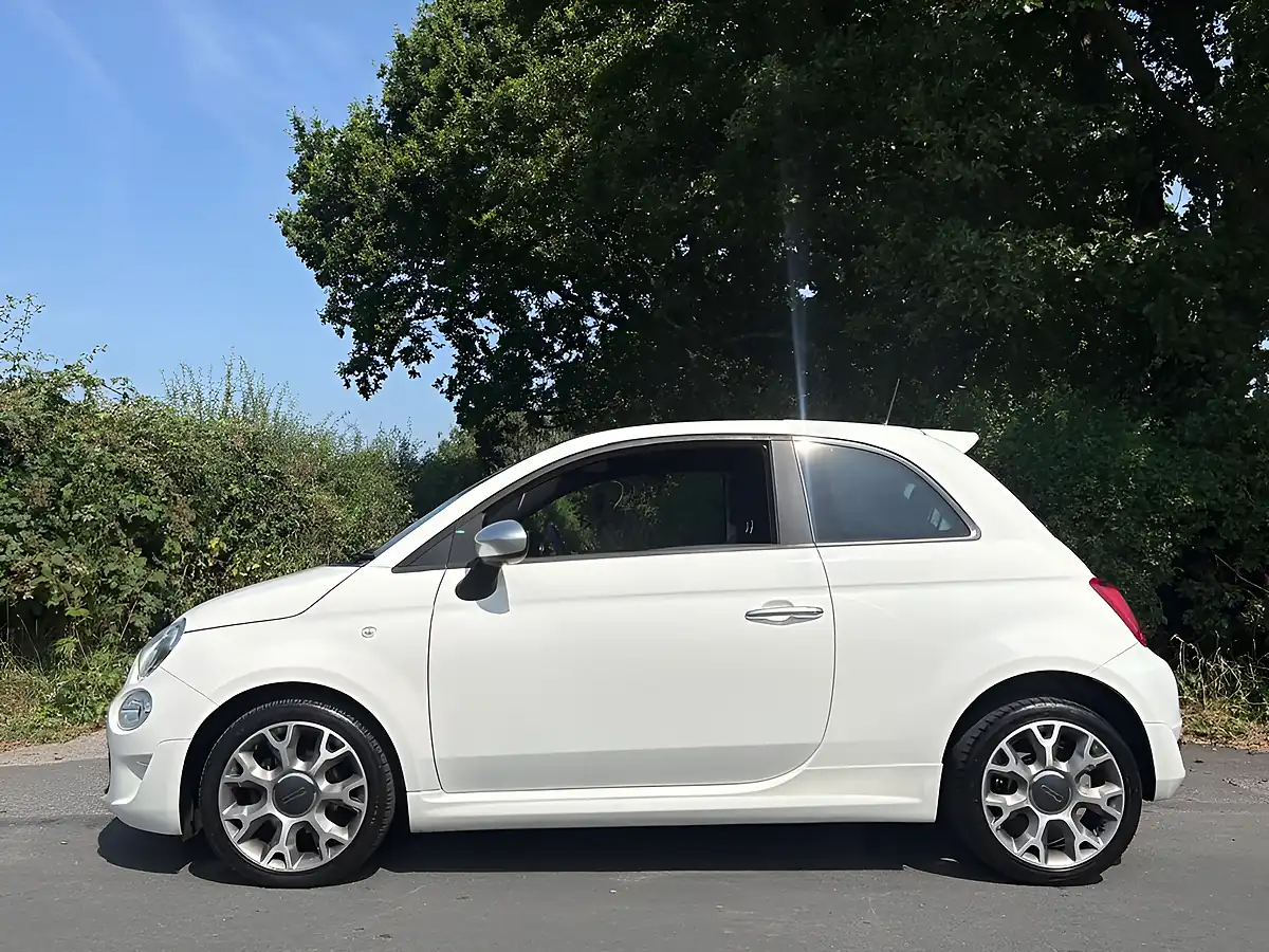 Used 2021 Fiat 500 Rock Star White - Interior and Exterior details 4