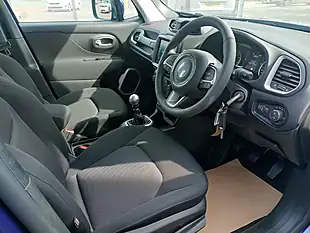 Used 2021 Fiat 500 Sport Bossa Nova White - Interior and Exterior details 10