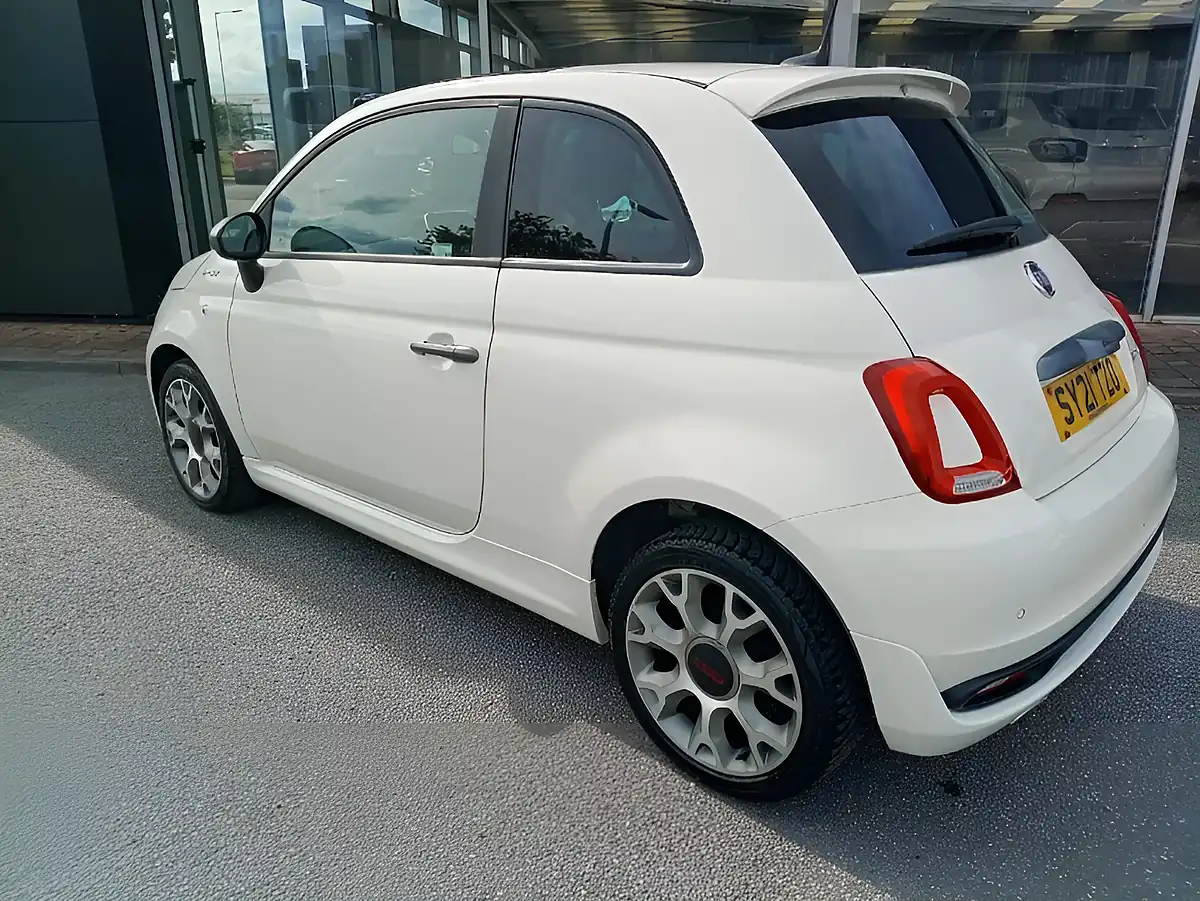 Used 2021 Fiat 500 Sport Bossa Nova White - Interior and Exterior details 7