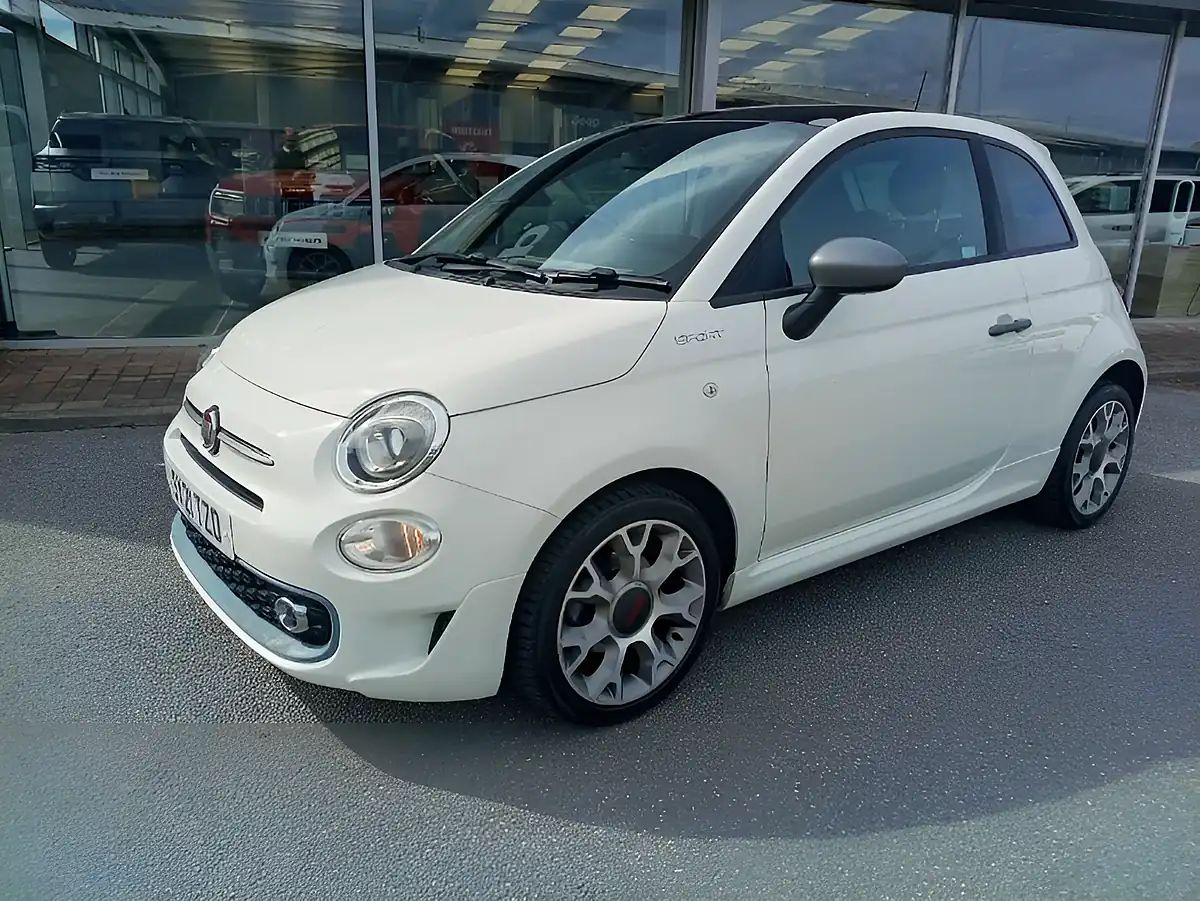 Used 2021 Fiat 500 Sport Bossa Nova White - Interior and Exterior details 8