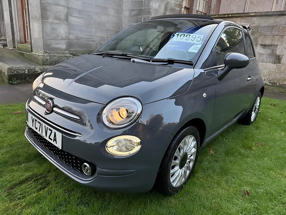 Used 2021 Fiat 500C Lounge Grey - Interior and Exterior details 2