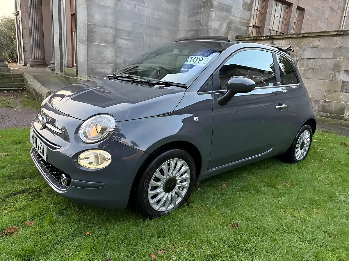 Used 2021 Fiat 500C Lounge Grey - Interior and Exterior details 3