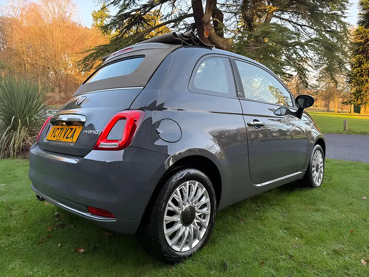Used 2021 Fiat 500C Lounge Grey - Interior and Exterior details 6
