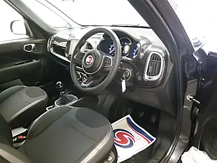 Used 2021 Fiat 500L Cross Grey - Interior and Exterior details 13