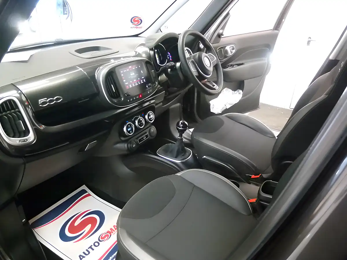 Used 2021 Fiat 500L Cross Grey - Interior and Exterior details 14