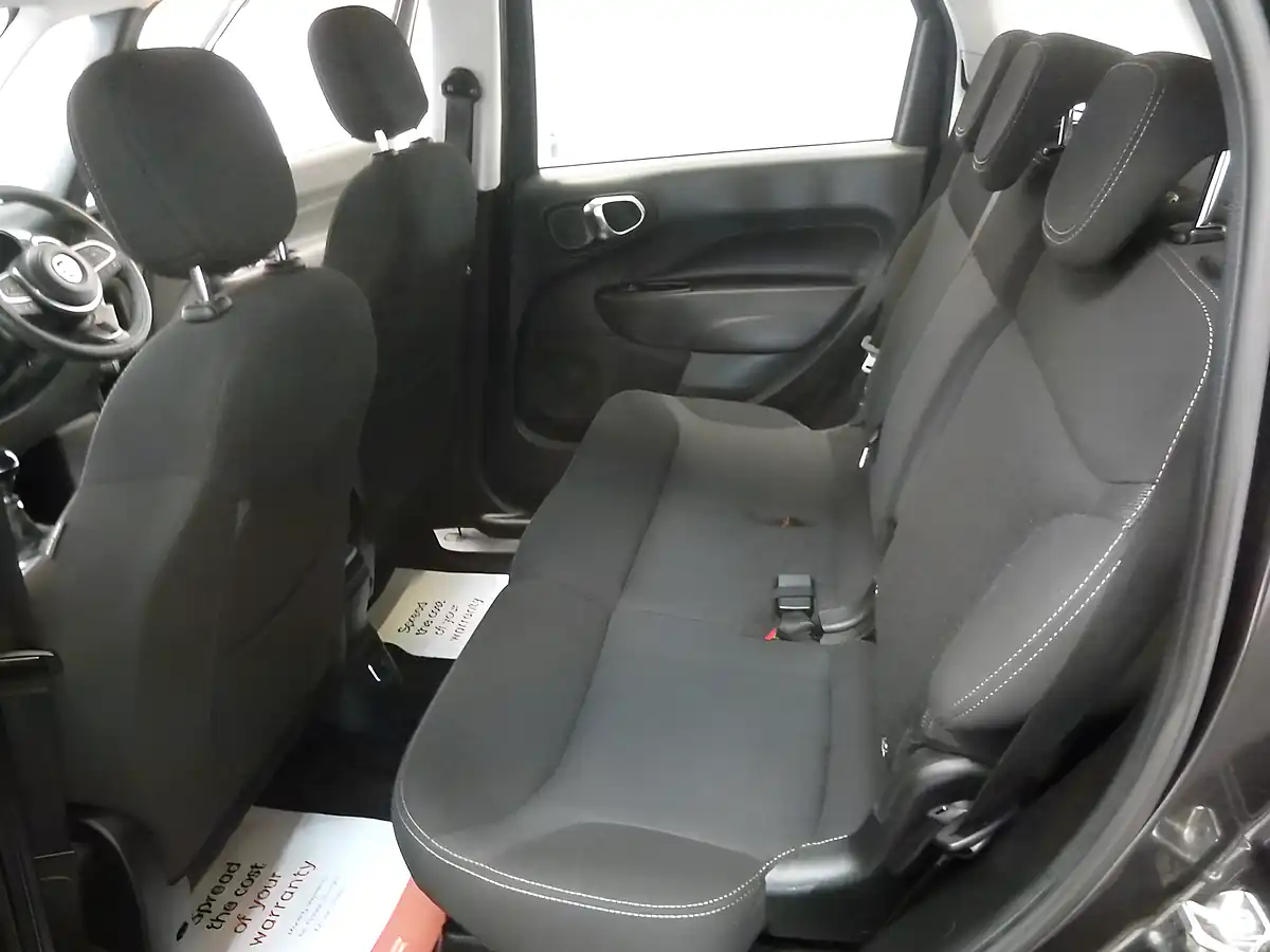 Used 2021 Fiat 500L Cross Grey - Interior and Exterior details 16