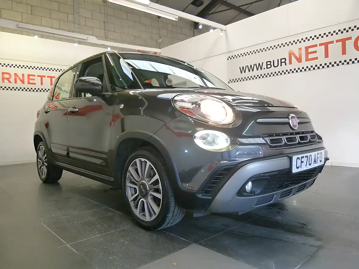 Used 2021 Fiat 500L Cross Grey - Interior and Exterior details 9