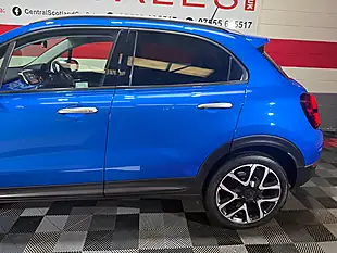 Used 2021 Fiat 500X Cross Plus Blue - Interior and Exterior details 10