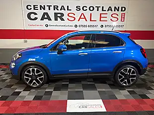Used 2021 Fiat 500X Cross Plus Blue - Interior and Exterior details 4