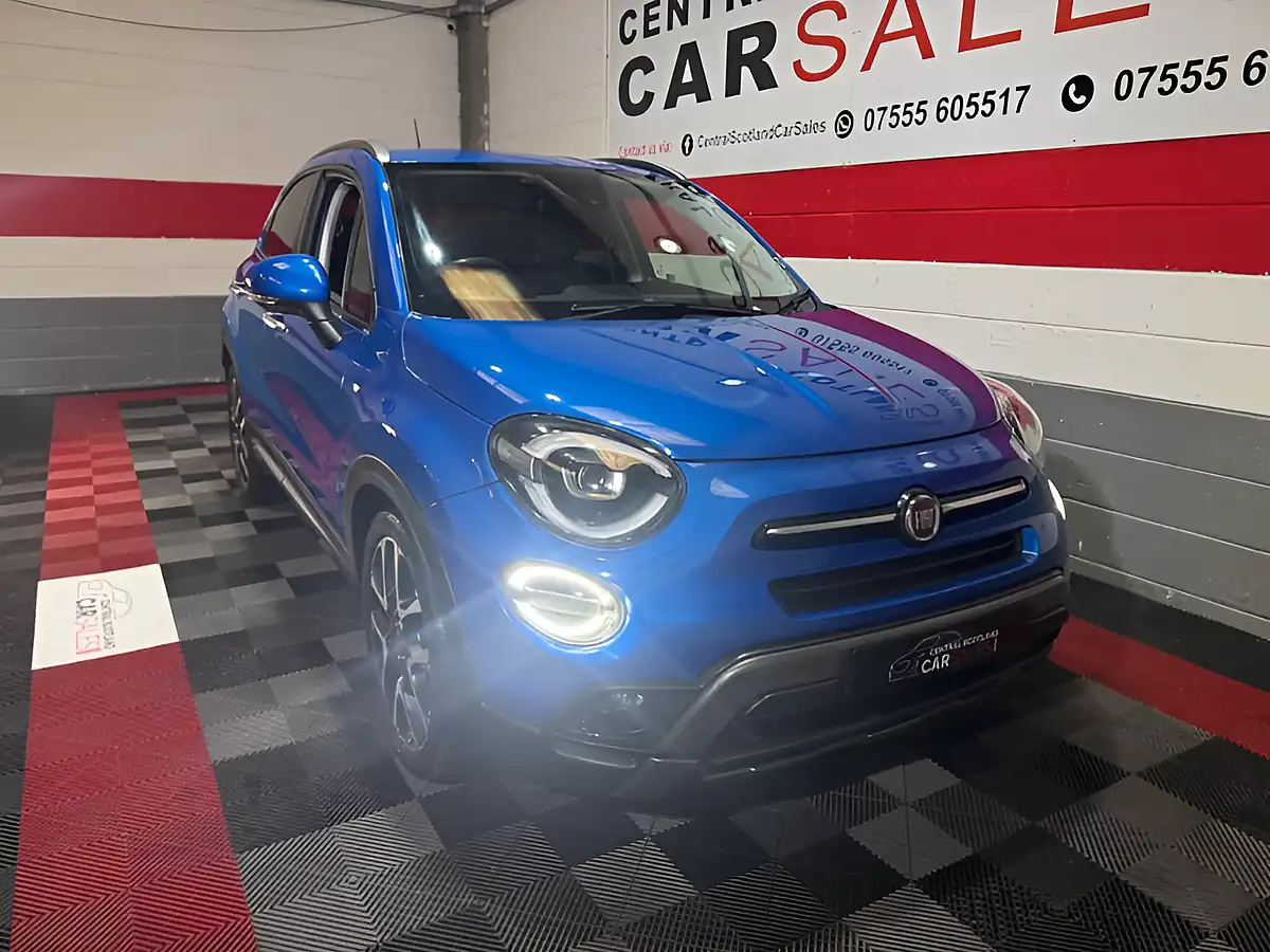Used 2021 Fiat 500X Cross Plus Blue - Interior and Exterior details 5