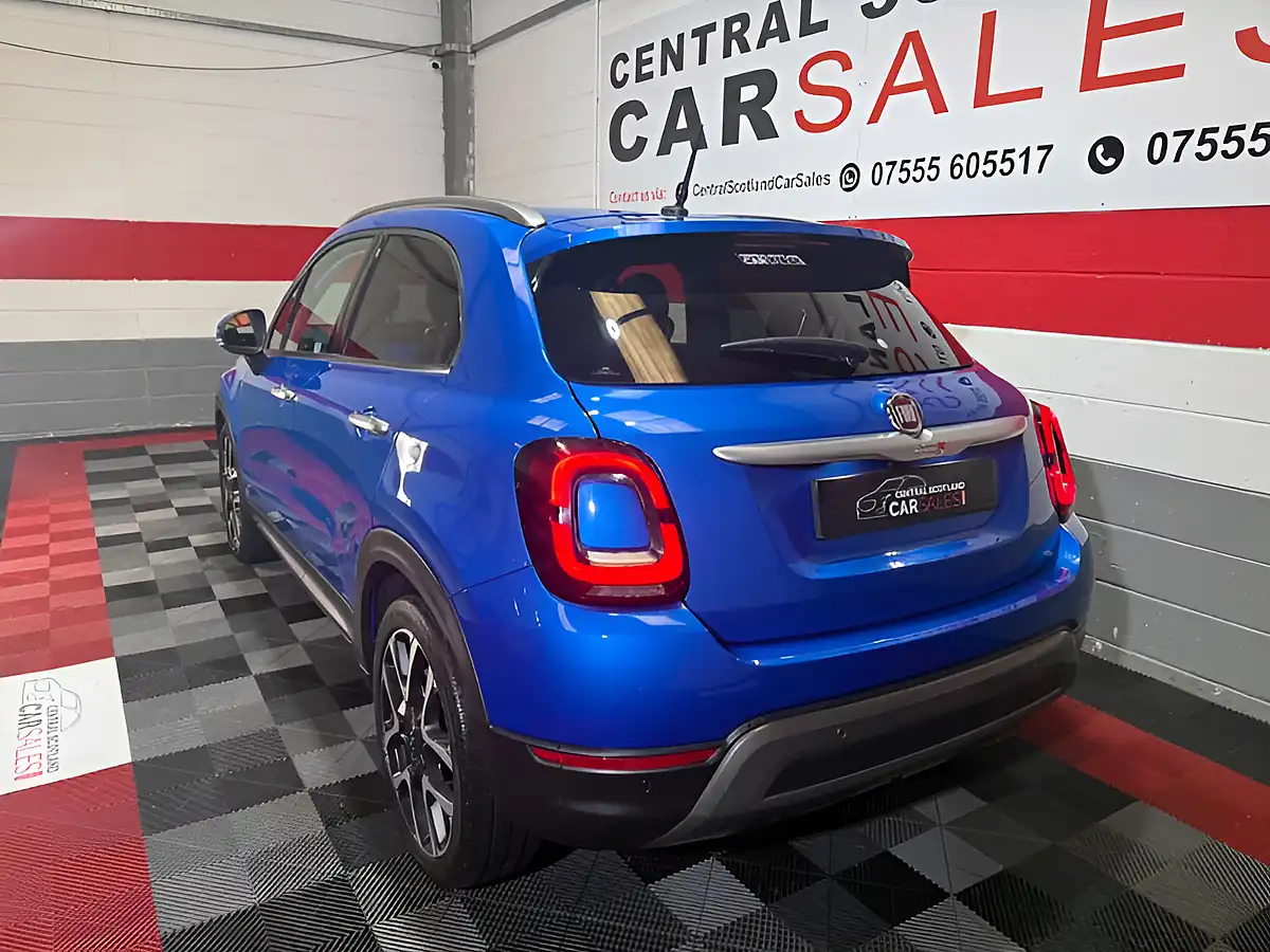 Used 2021 Fiat 500X Cross Plus Blue - Interior and Exterior details 8