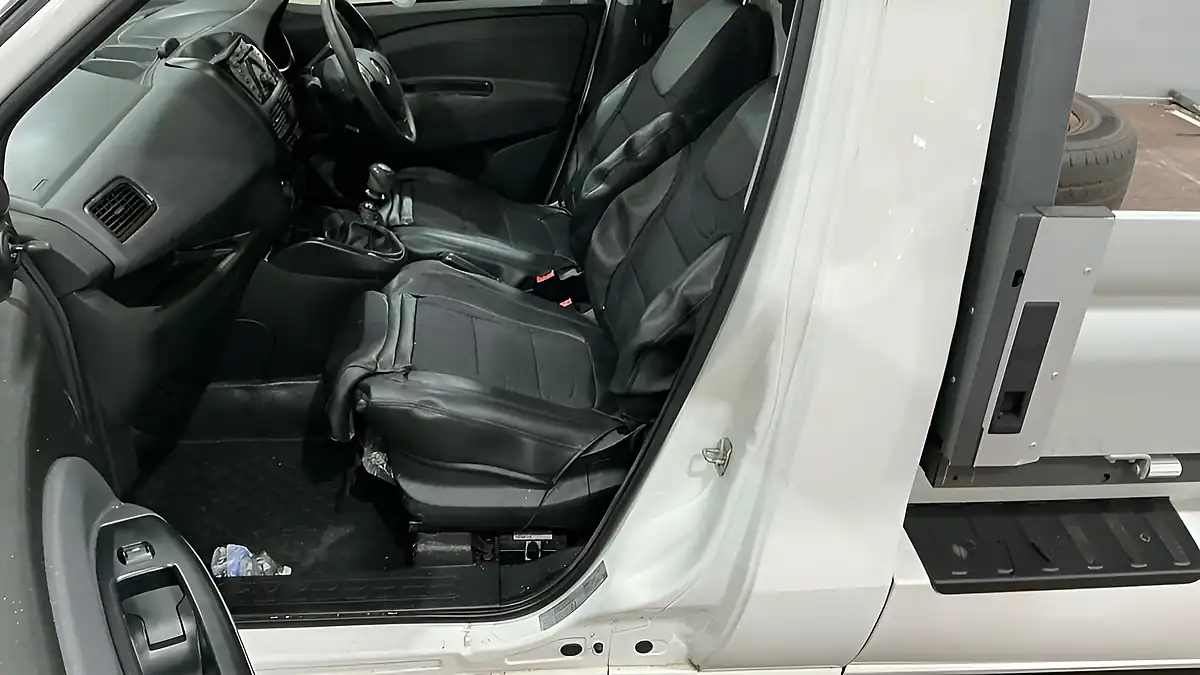 Used 2021 Fiat Doblo Cargo Lwb Work Up Dropside White - Interior and Exterior details 10