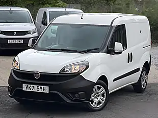 Used 2021 Fiat Doblo Tecnico White - Interior and Exterior details 18