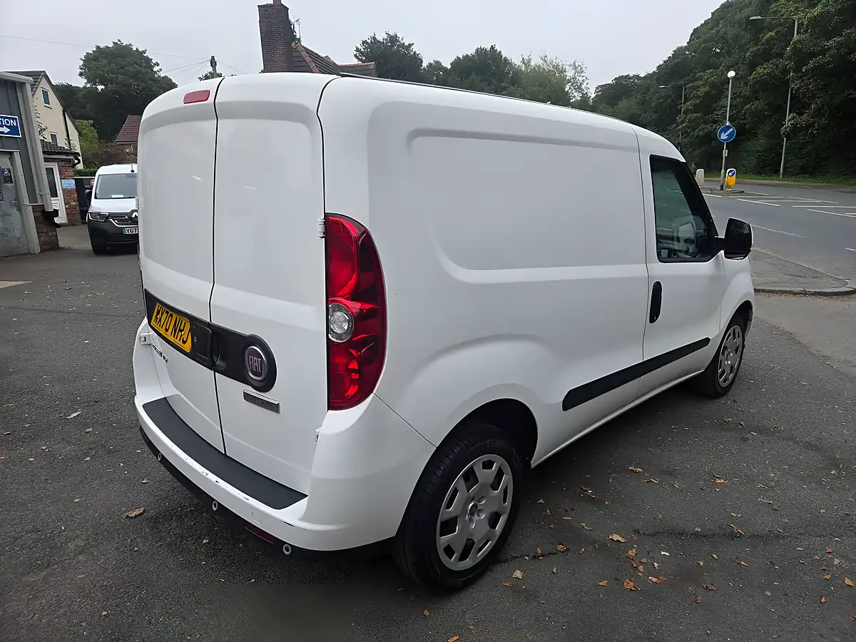 Used 2021 Fiat Doblo Tecnico White - Interior and Exterior details 11