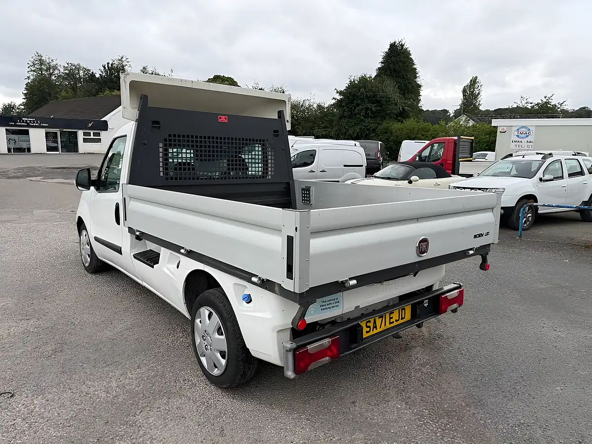 Used 2021 Fiat Doblo Work Up White - Interior and Exterior details 6