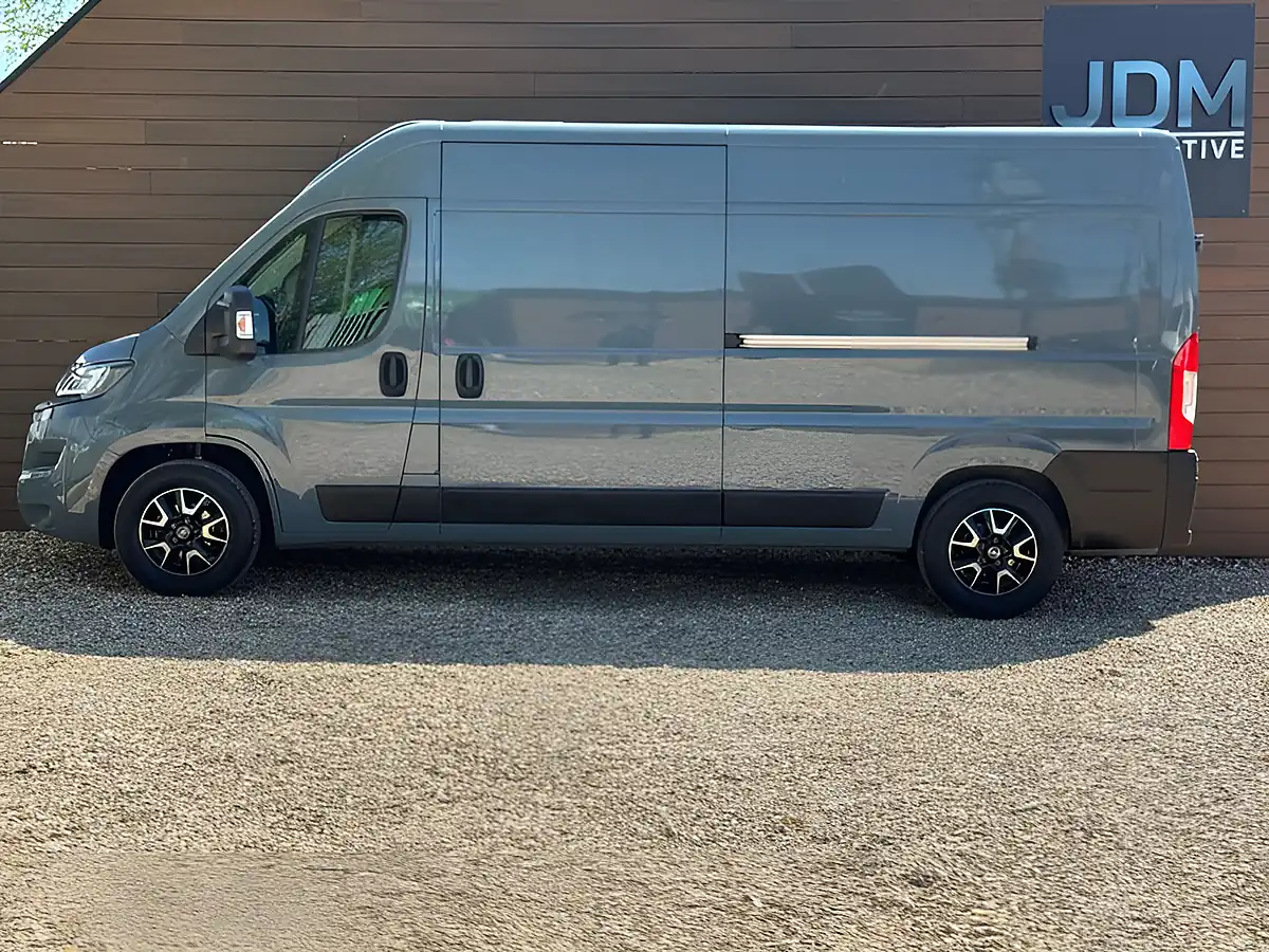 Used 2021 Fiat Ducato 35 Grey - Interior and Exterior details 8