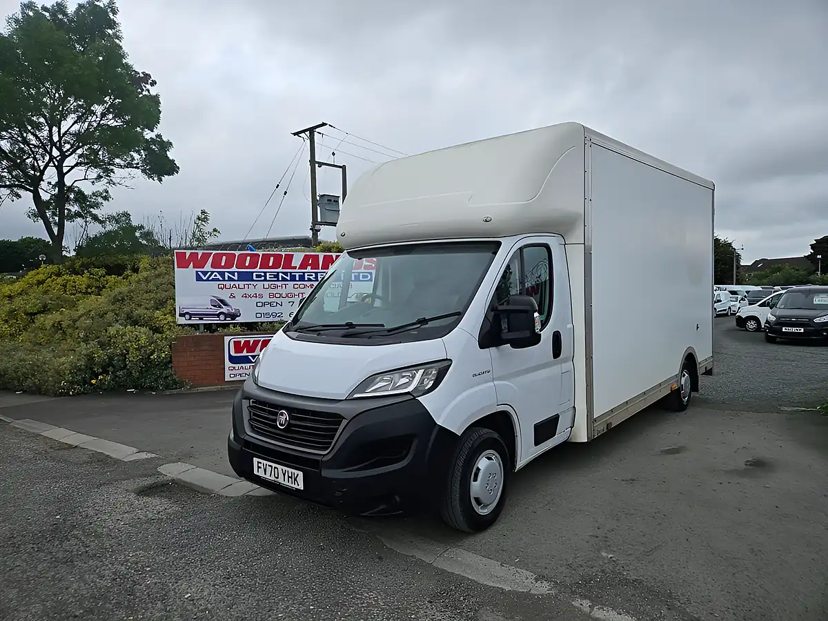 Used 2021 Fiat Ducato 35 Low Loader White - Interior and Exterior details 4