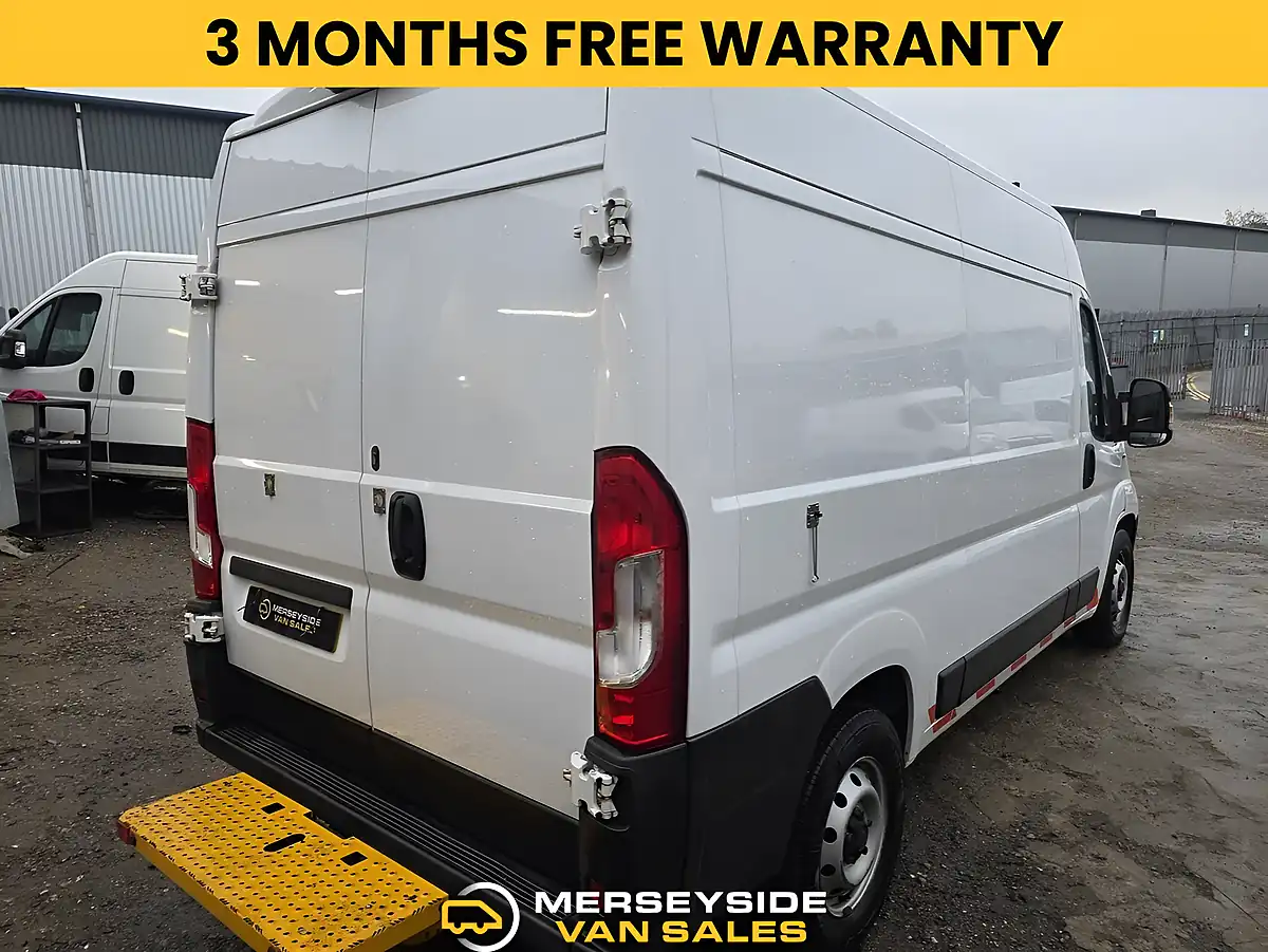 Used 2021 Fiat Ducato 35 Maxi White - Interior and Exterior details 2