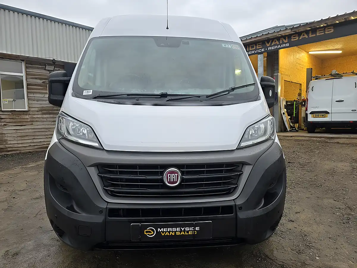 Used 2021 Fiat Ducato 35 Maxi White - Interior and Exterior details 5