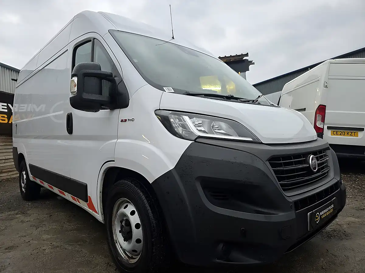 Used 2021 Fiat Ducato 35 Maxi White - Interior and Exterior details 7