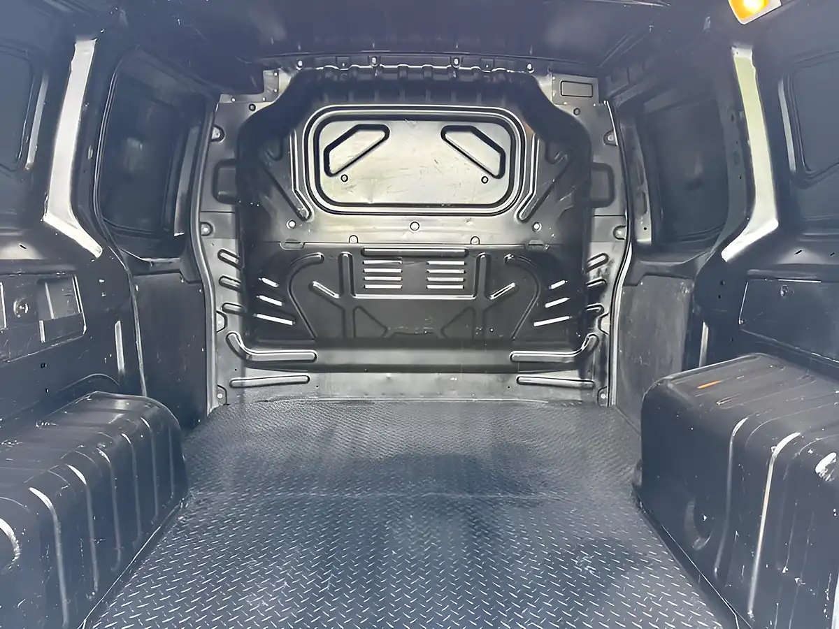 Used 2021 Fiat Fiorino Tecnico Black - Interior and Exterior details 10
