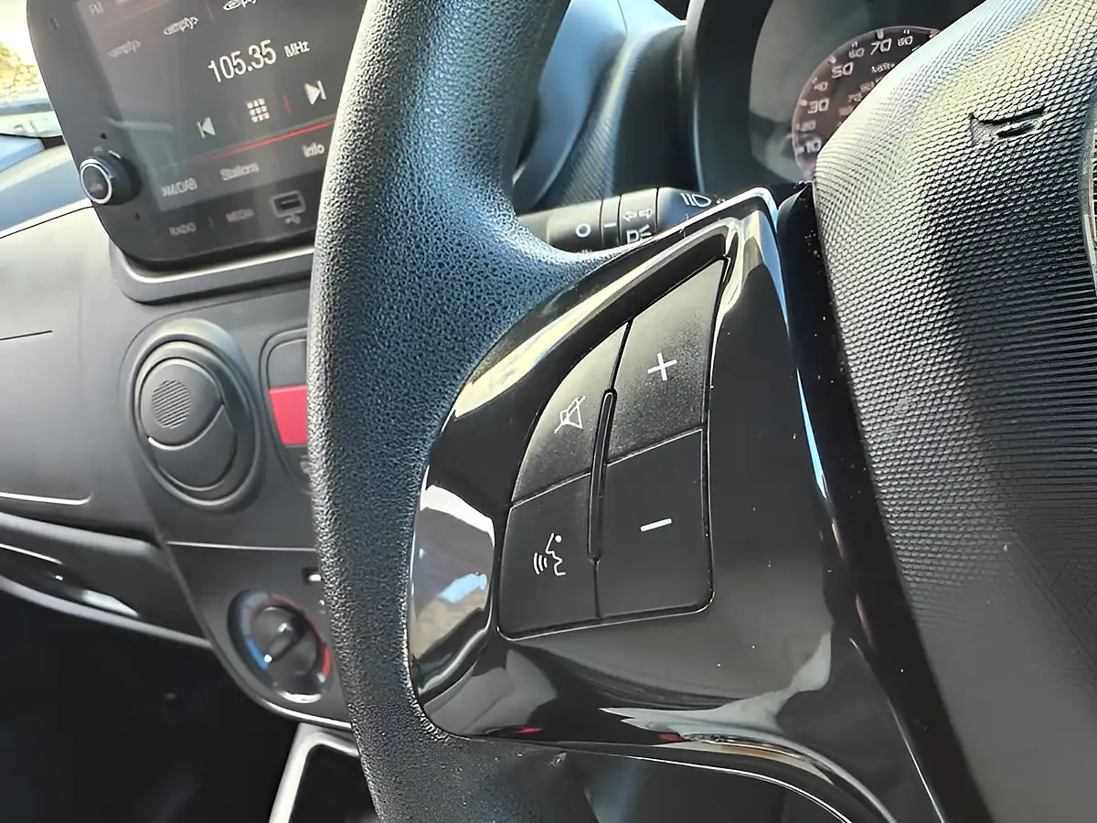 Used 2021 Fiat Fiorino Tecnico Black - Interior and Exterior details 18