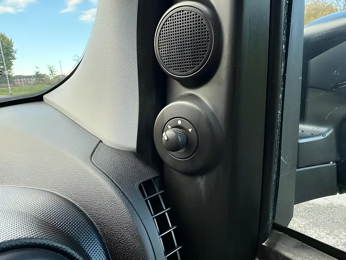 Used 2021 Fiat Fiorino Tecnico Black - Interior and Exterior details 19