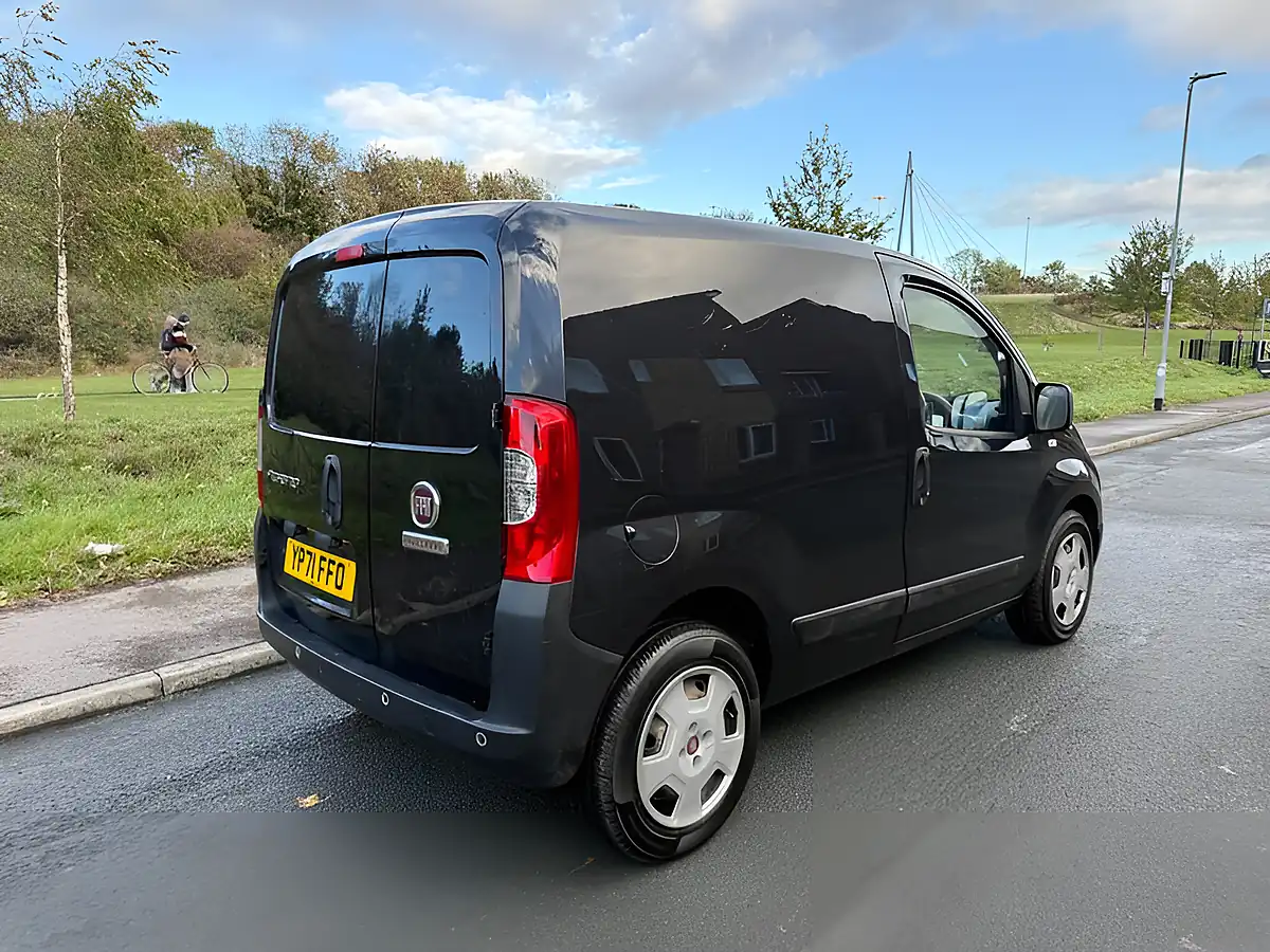 Used 2021 Fiat Fiorino Tecnico Black - Interior and Exterior details 2