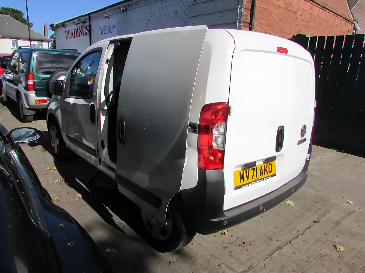 Used 2021 Fiat Fiorino Tecnico White - Interior and Exterior details 11