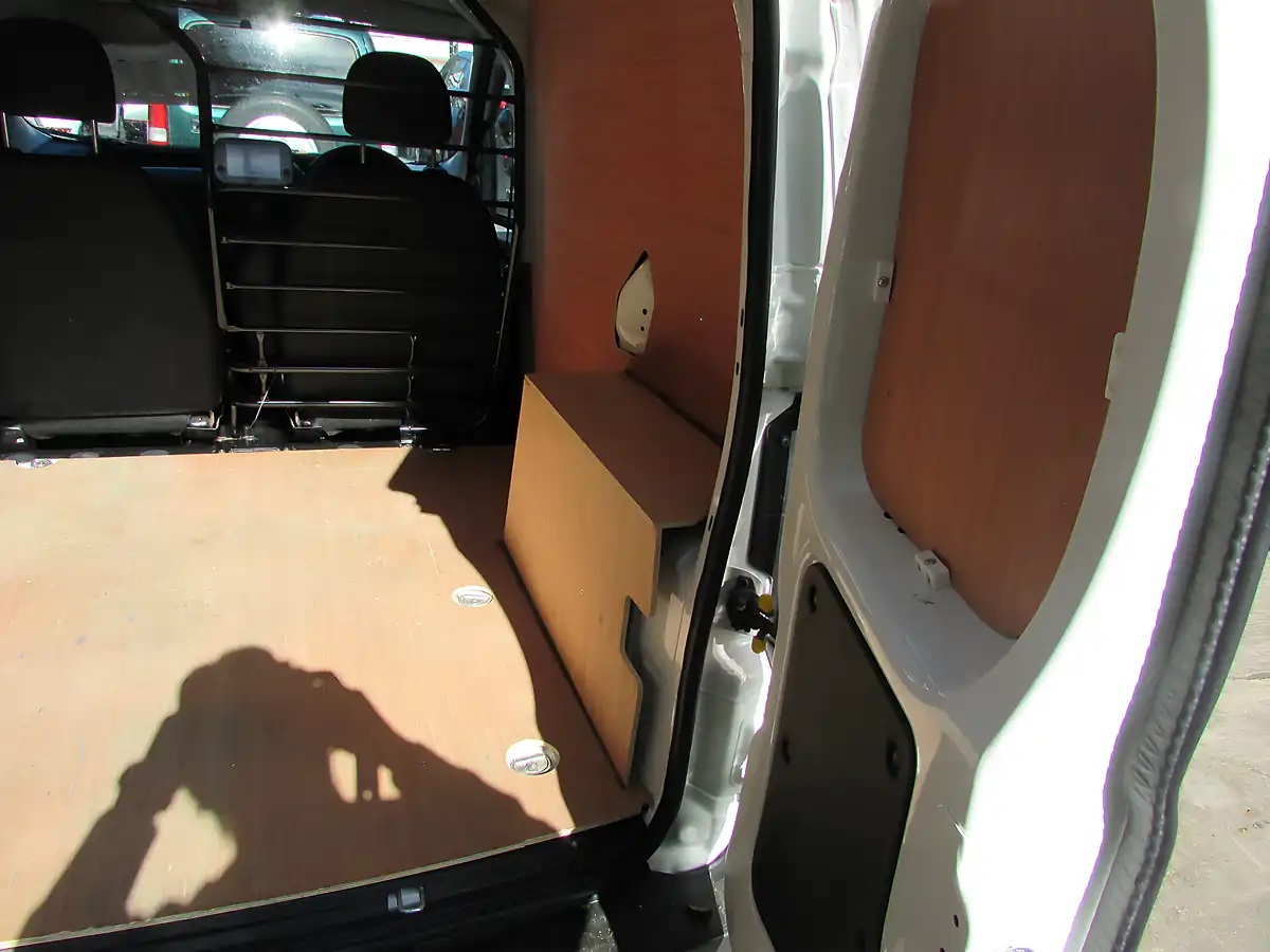 Used 2021 Fiat Fiorino Tecnico White - Interior and Exterior details 5