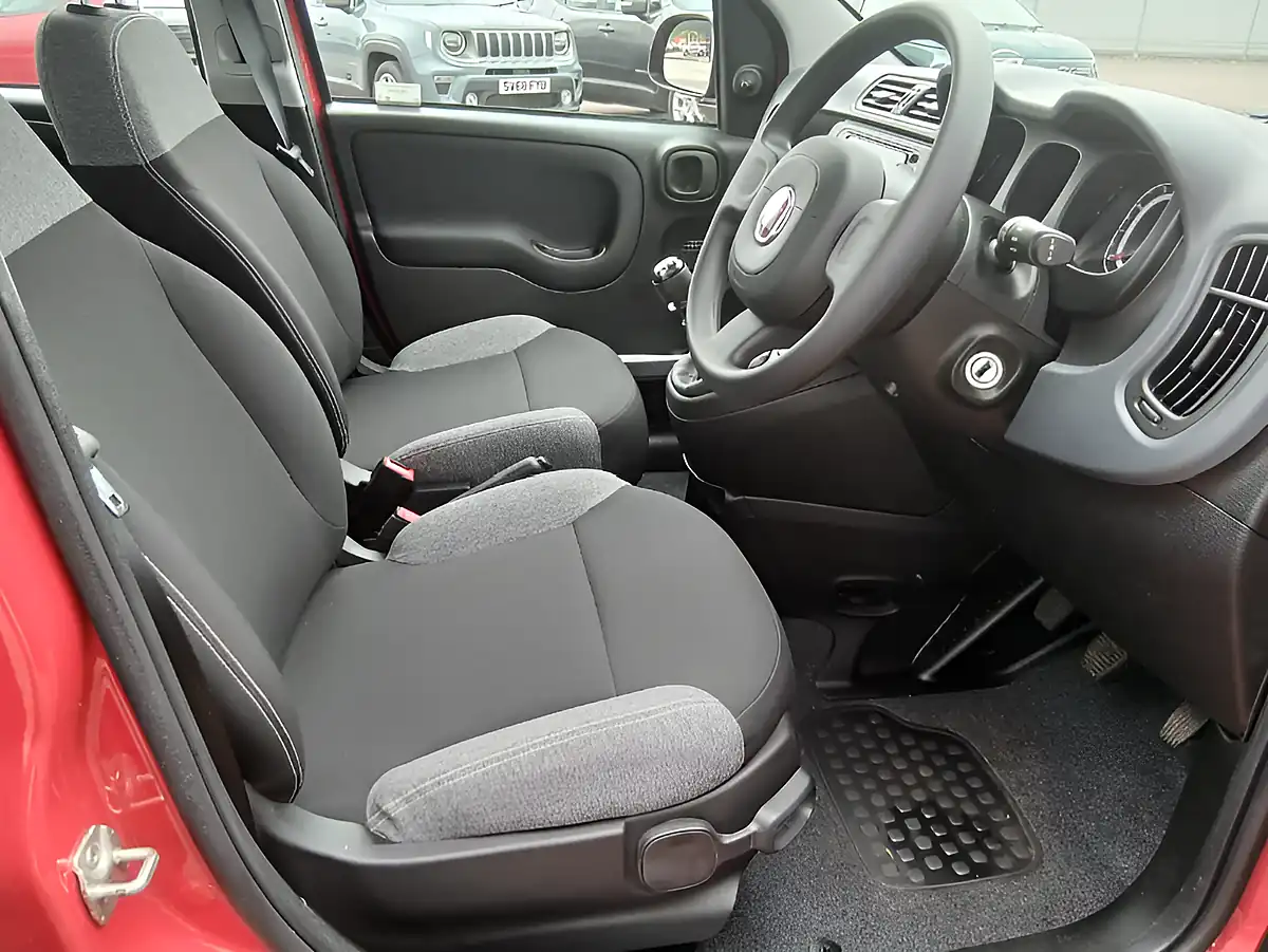 Used 2021 Fiat Panda Red - Interior and Exterior details 12