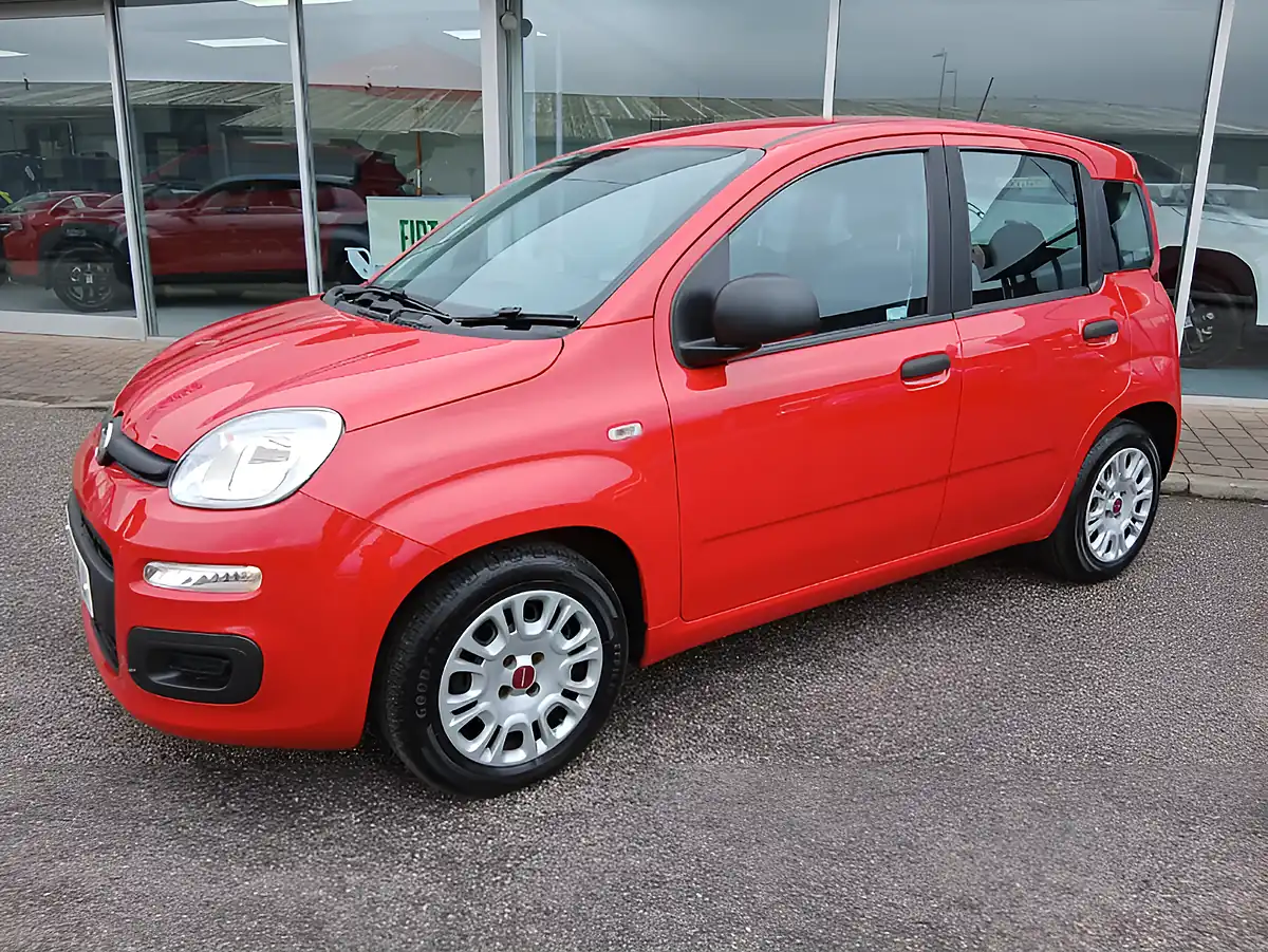 Used 2021 Fiat Panda Red - Interior and Exterior details 3