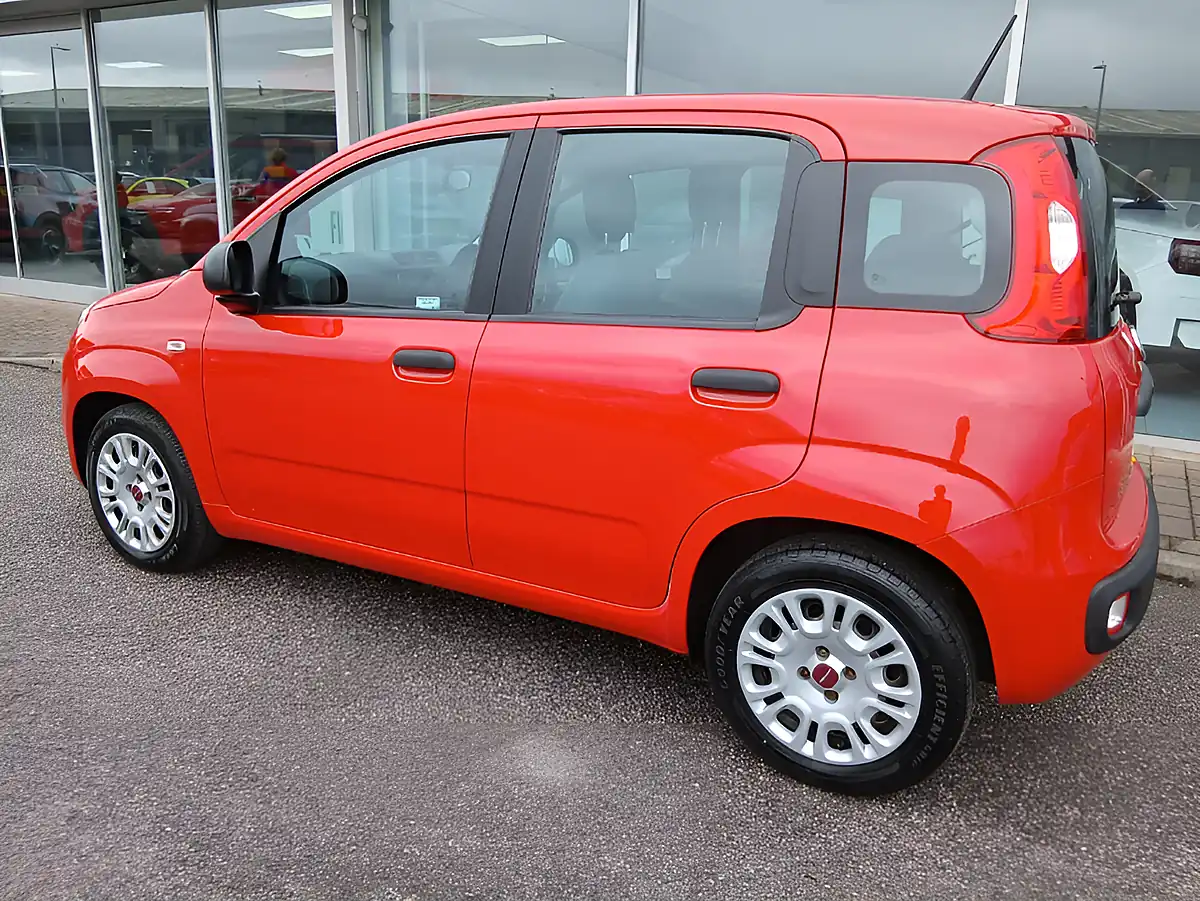 Used 2021 Fiat Panda Red - Interior and Exterior details 4
