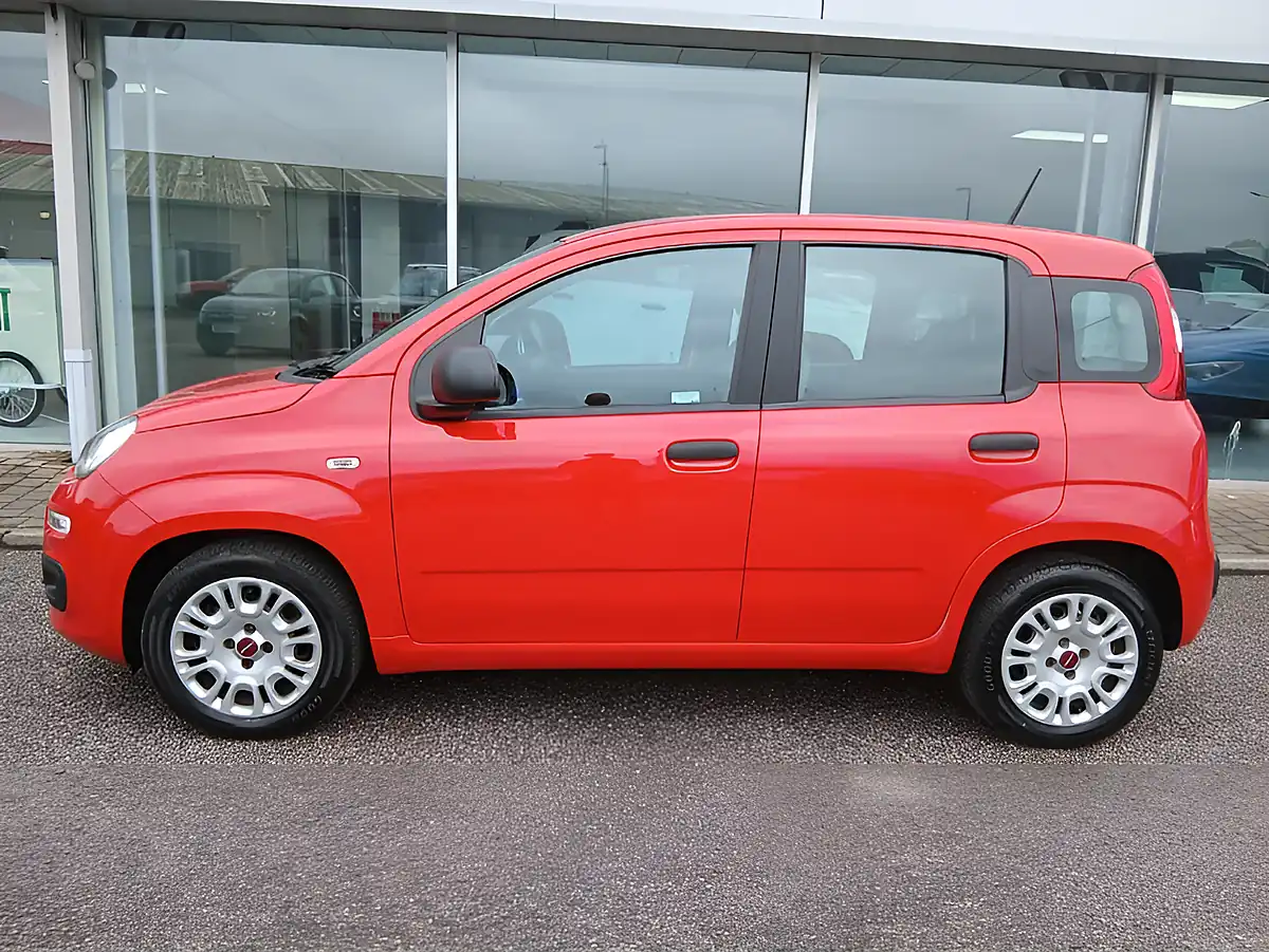 Used 2021 Fiat Panda Red - Interior and Exterior details 6