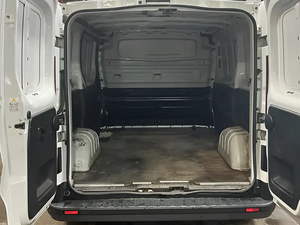 Used 2021 Fiat Talento Tecnico Grey - Interior and Exterior details 6